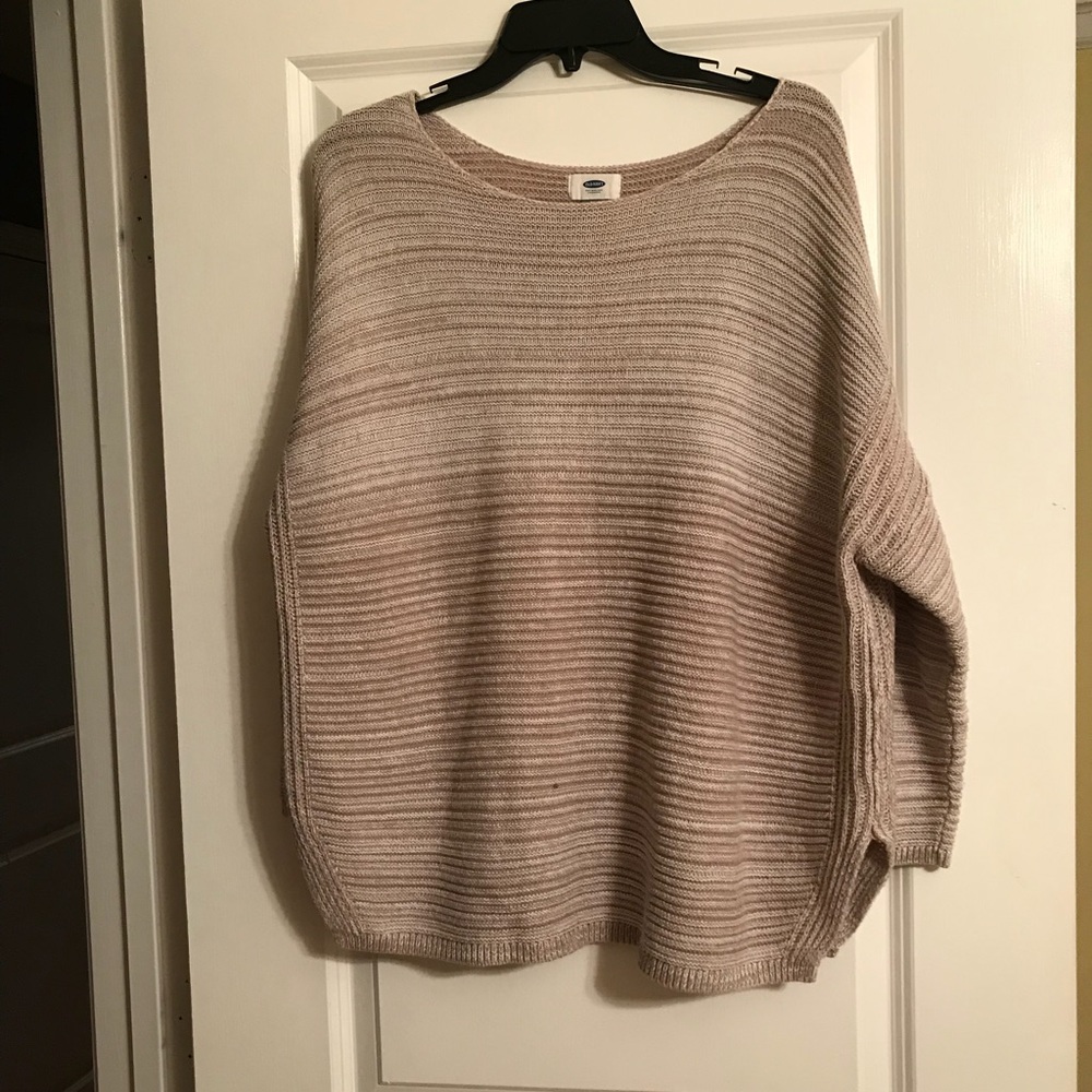 Old navy sweater